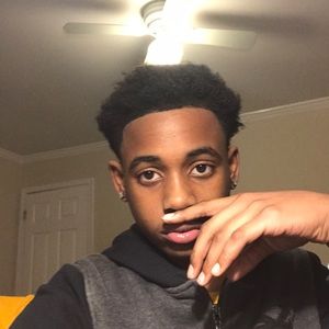 Meet your Posher, Darius